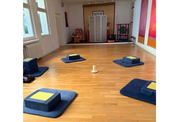 Unser Praxisraum im Shambala-Meditationszentrum in Köln.